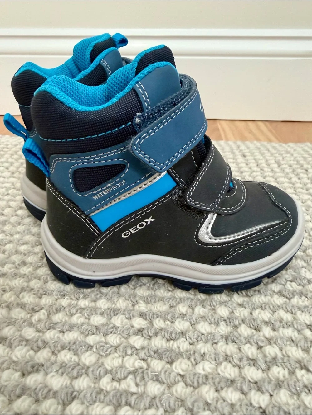 Geox Flanfil Waterproof Snow Boots Toddler US 6.5 / EU 22 Navy Blue